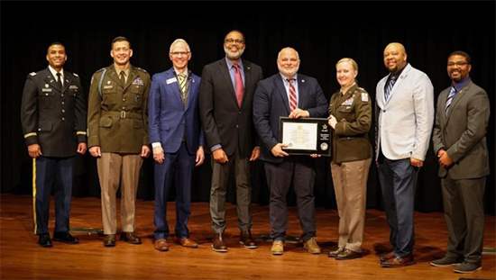 (l-r) CPT David Butcher, Commander, Richmond Recruiting Company, LTC Bowe Averill, Commander, Richmond Recruiting Company, CASA Mike Flanagan (Virginia - South), Samuel Parham, Mayor, City of Petersburg, John Altman, City Manager, City of Petersburg, MG Michelle Donahue, Commander, CASCOM, Antonio Johnson, PaYS Program Manager, Thomas Parker, PaYS Project Lead.